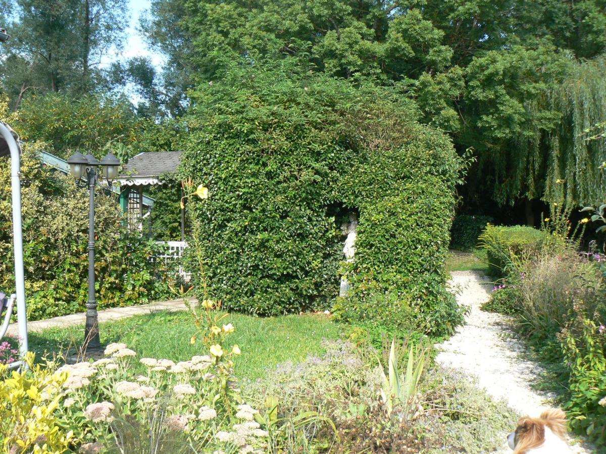 La Maison De L'Etang Sampigny Eksteriør bilde